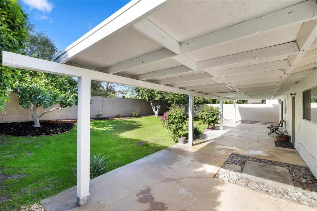 43651 Virginia Avenue, Palm Desert, California 92211 home-pic-43